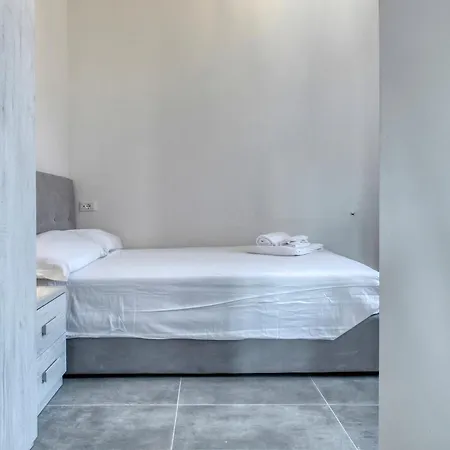 Alojamento de Acomodação e Pequeno-almoço Blueshouse Carracci Bolonha