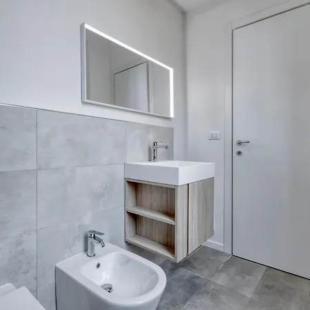 Blueshouse Carracci 3* Bologna