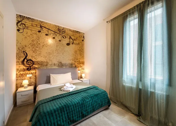 Pensionat Blueshouse Carracci 3*